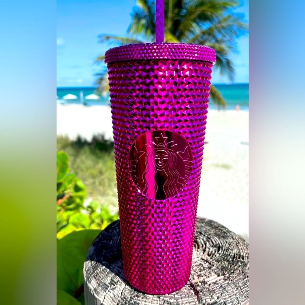 ⭐️🌟Bling Starbucks only 1 Hot pink  left 🥤